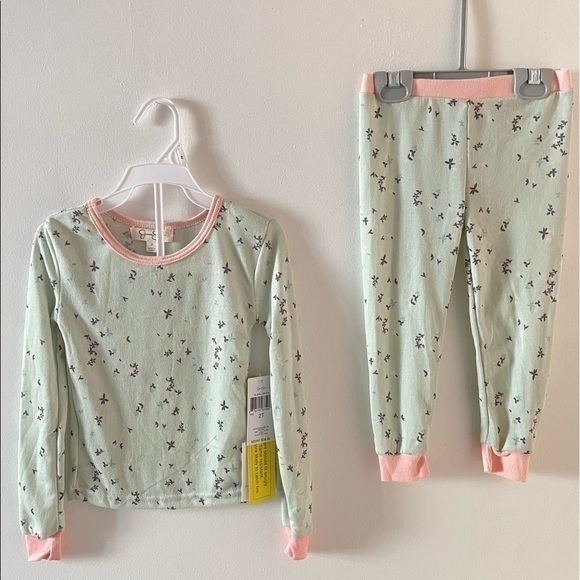 New Toddler Girls Pajama Set  Size 2T - Picture 13 of 13